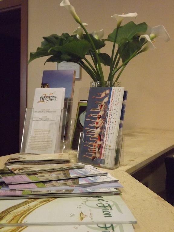 Al Flor Hotel Банякавало Екстериор снимка