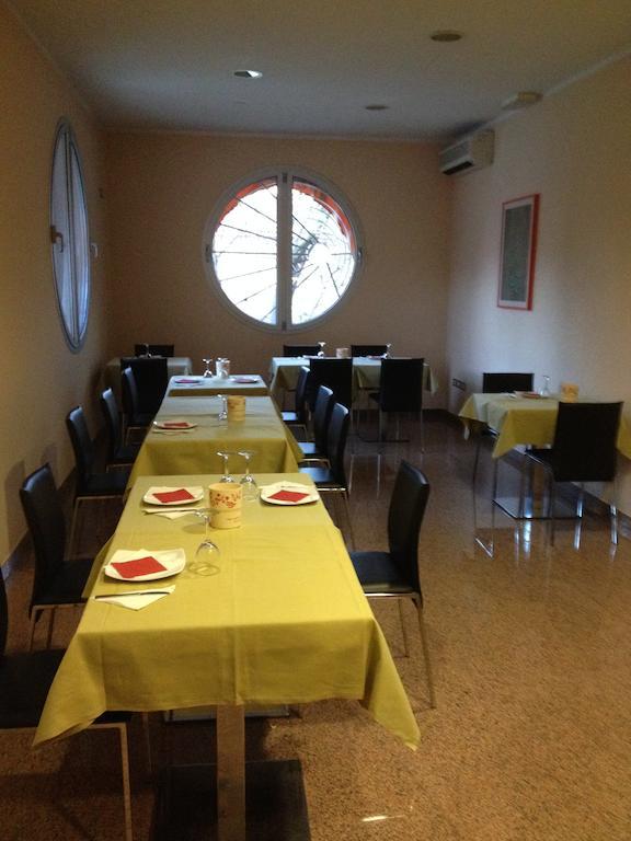 Al Flor Hotel Банякавало Екстериор снимка