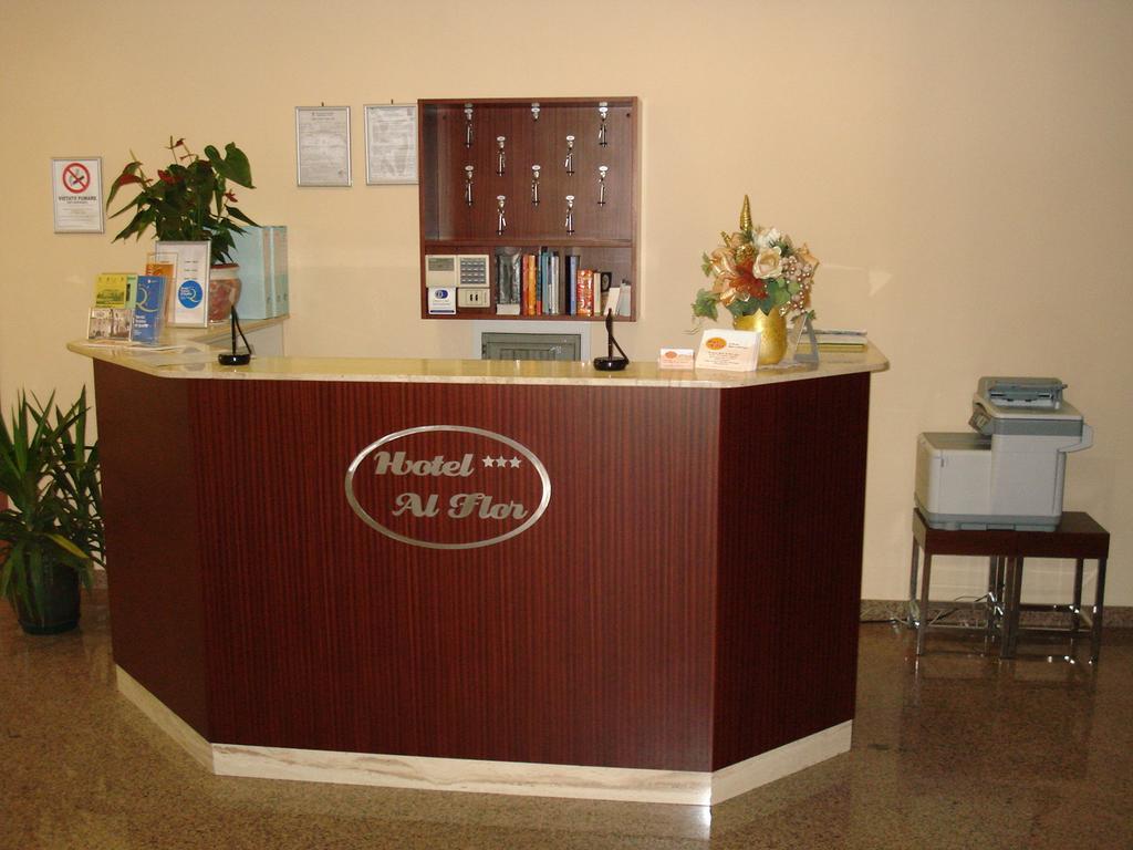 Al Flor Hotel Банякавало Екстериор снимка